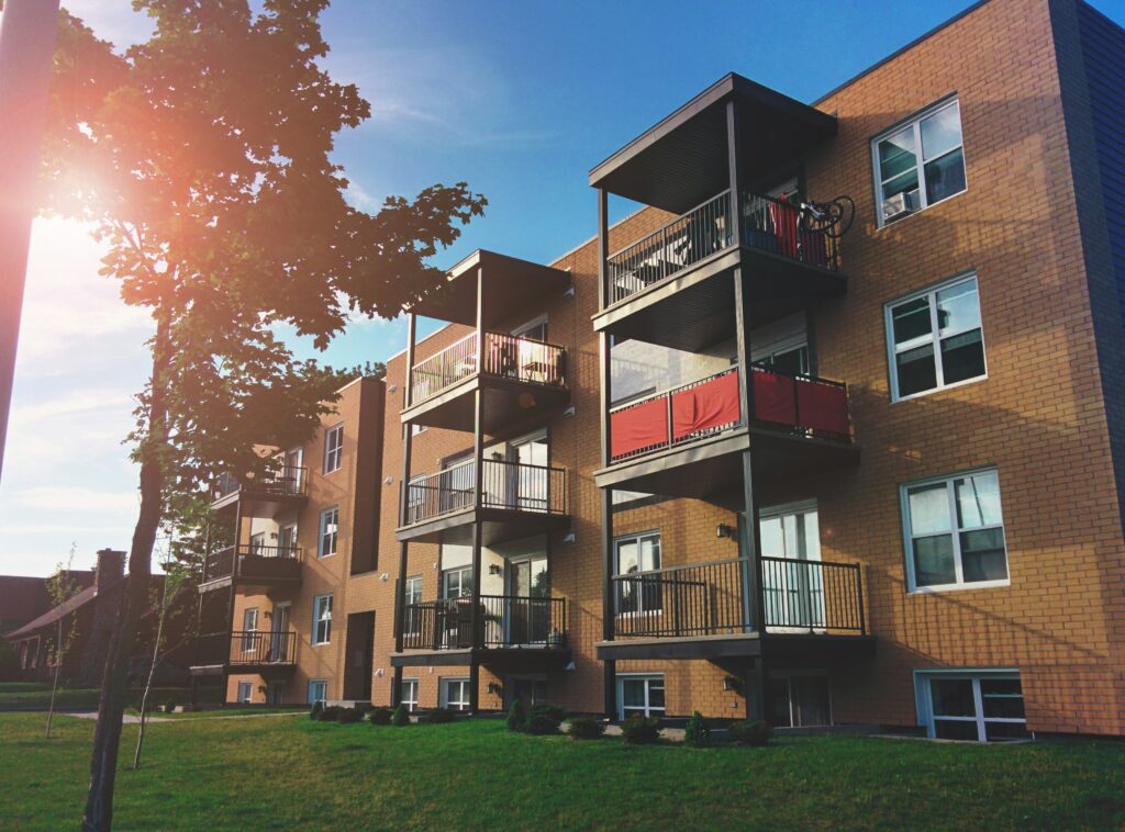 Youniglobal Business management best real estate agency